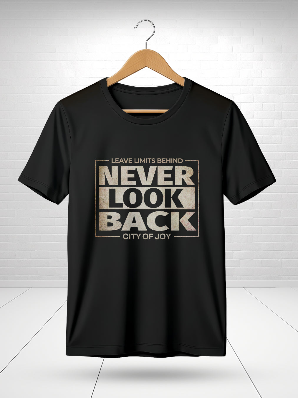 NEVER LOOK BACK ROUND NECK Secondary image